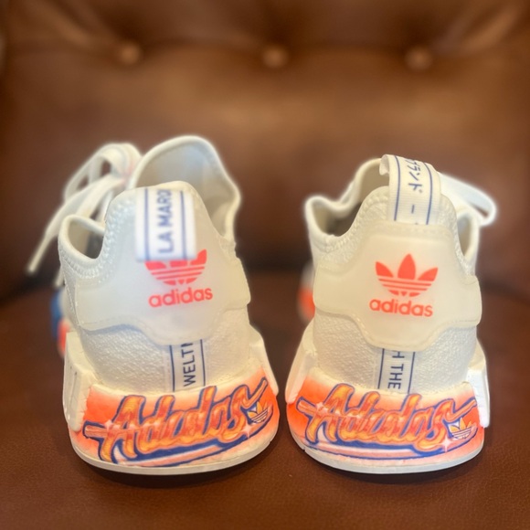 Adidas NMD r1 - Picture 1 of 3